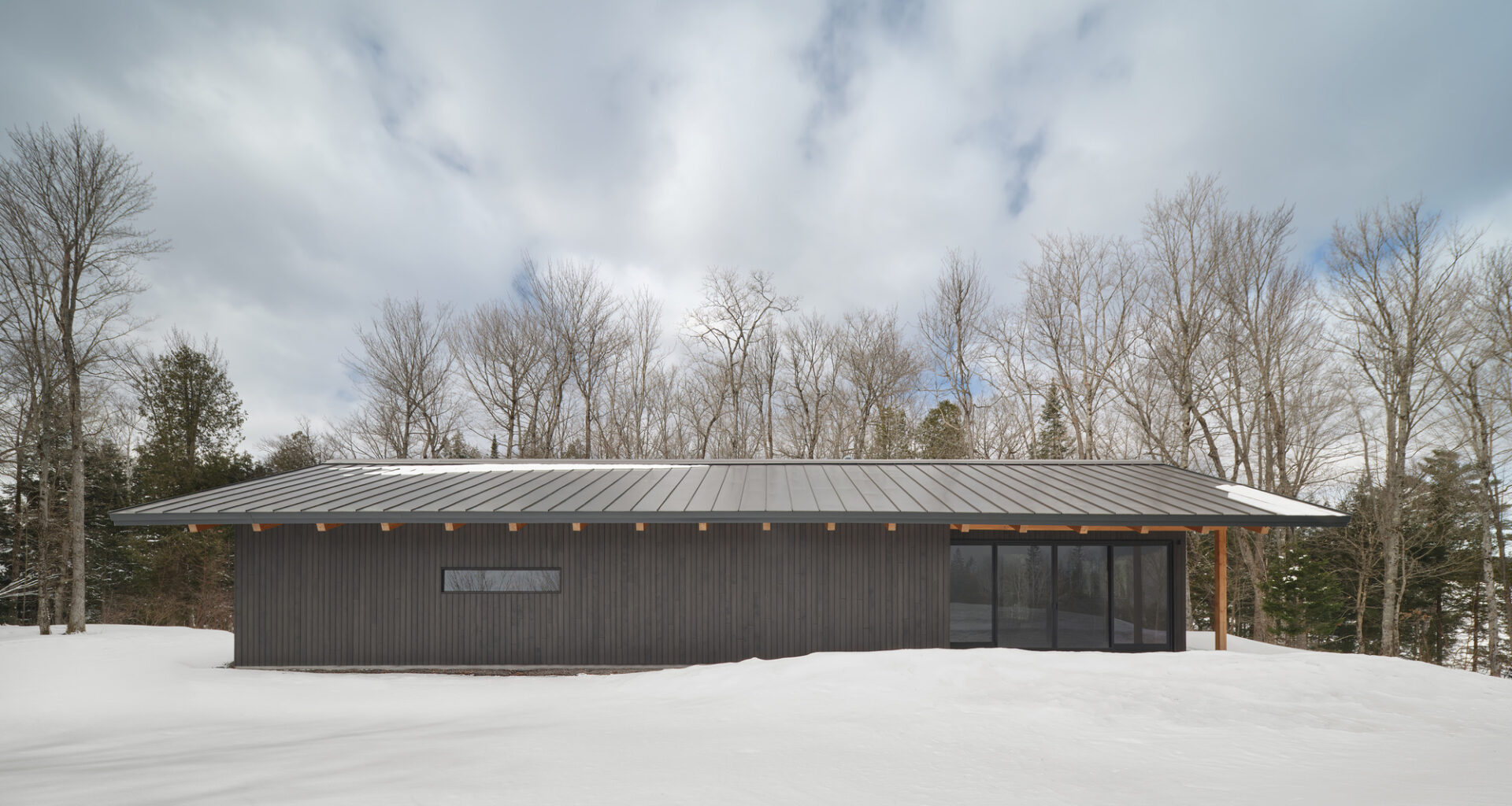 Cardwell Clubhouse / Dubbeldam Architecture + Design