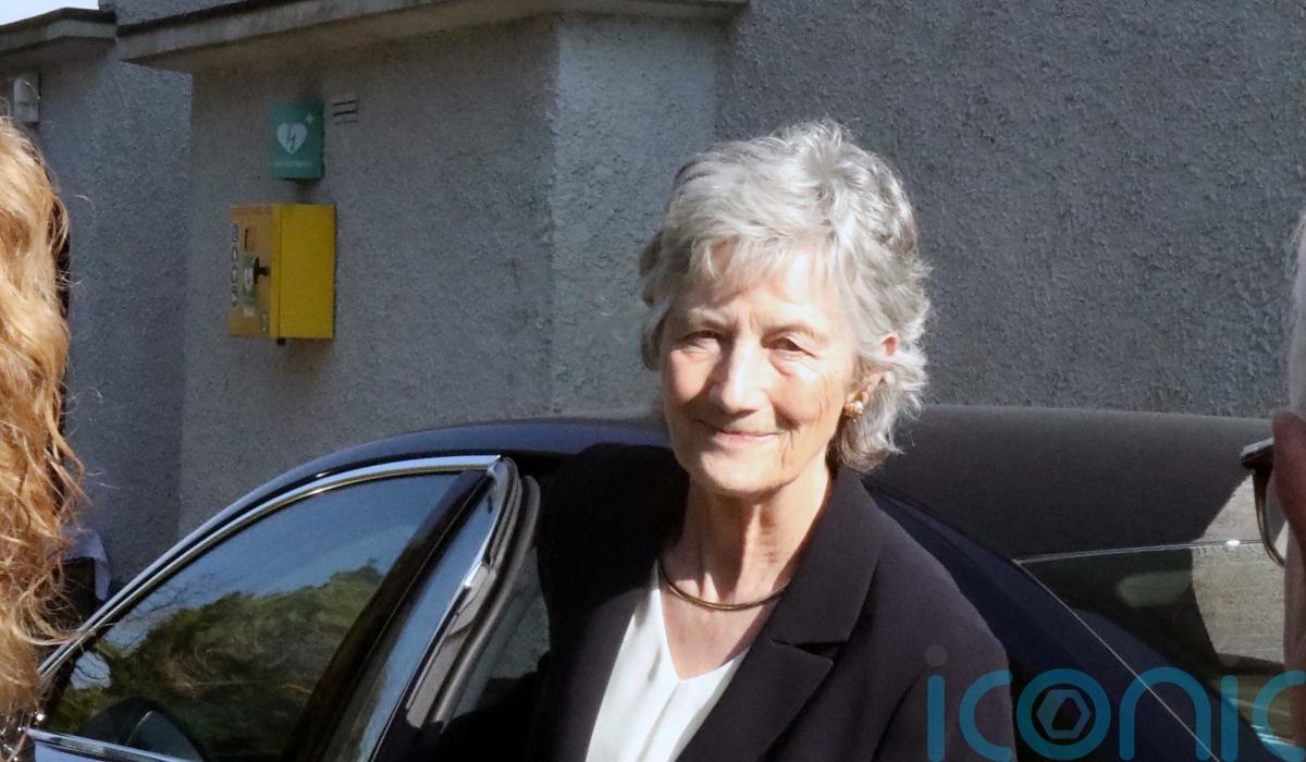 President Catherine Connolly lays wreath at 1916 Rising ceremony