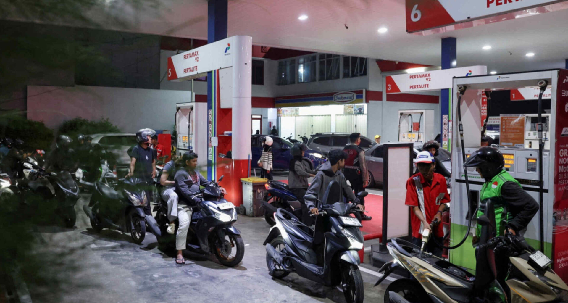 Southeast Asia oil crisis puts sovereign ratings at risk