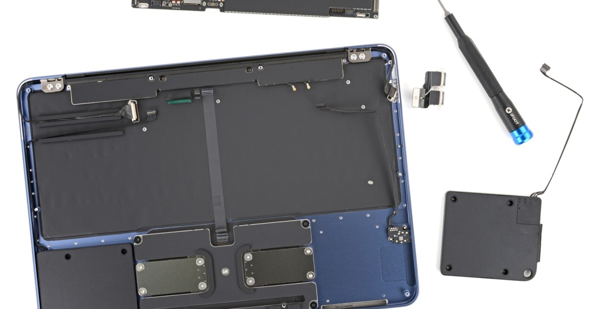 Apple adds MacBook Neo parts to its Self Service Repair Store.