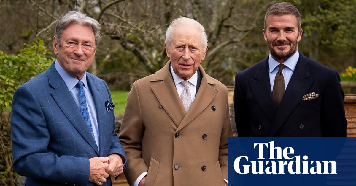 King signs up David Beckham to his Chelsea flower show team | Chelsea flower show