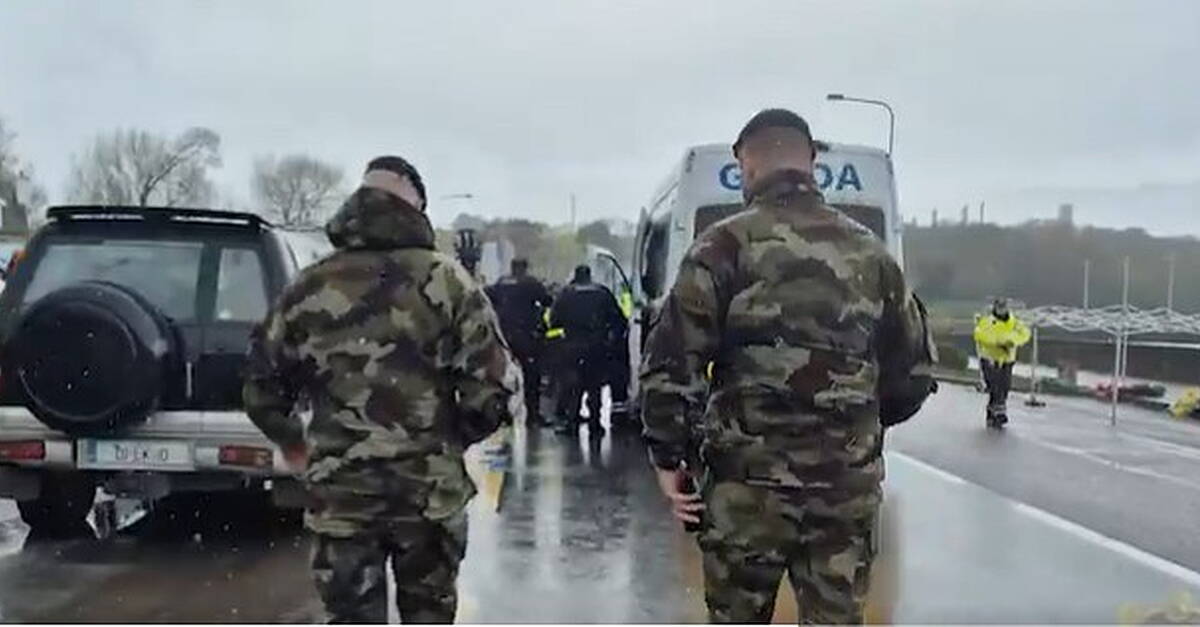 Gardaí make arrests at Whitegate protest; talks end without agreement
