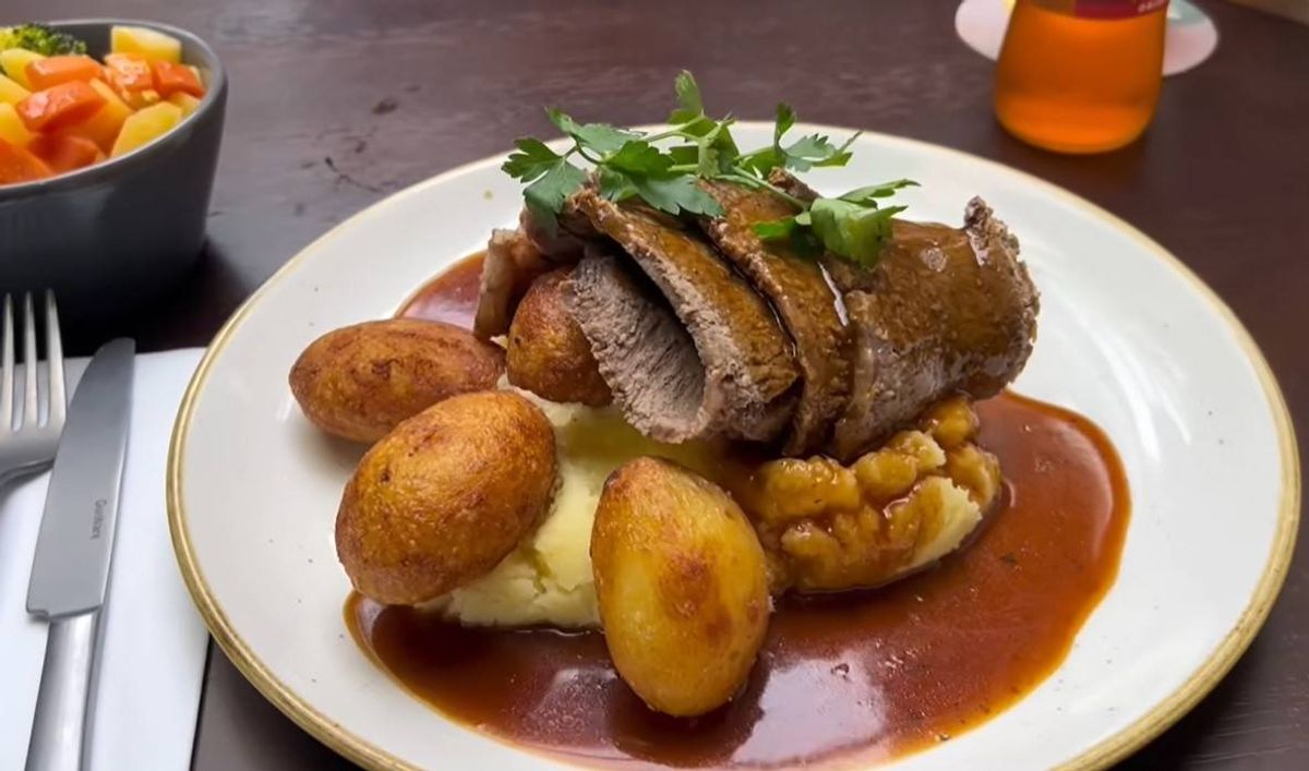 His roast beef dinner