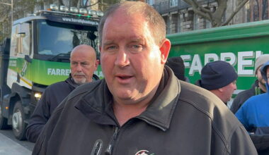 Fuel protesters in Dublin ‘ambushed’ in late-night Garda operation, spokesman says