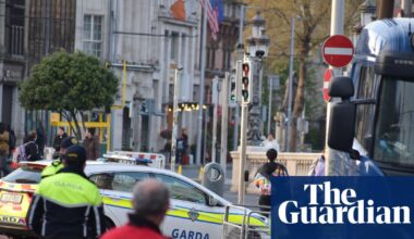 Irish police clear Dublin blockade staged by fuel price protesters | Ireland