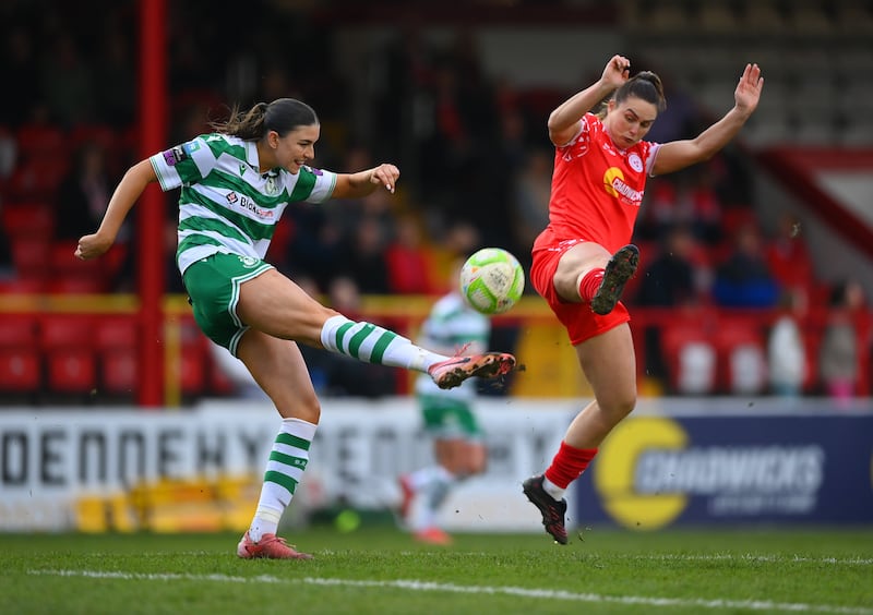 Shamrock Rvoers' Maria Reynolds in action against Shelbourne's Jemma Quinn. Photograph: Stephen McCarthy/Sportsfile