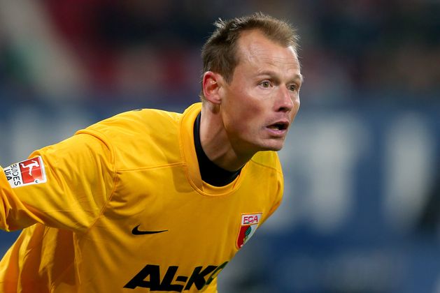 Former Arsenal goalkeeper Alex Manninger dies in car accident, aged 48