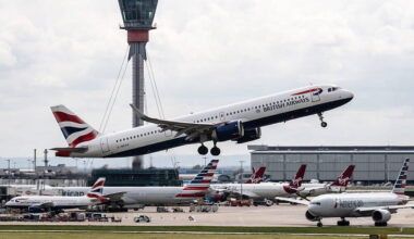 Europe has six weeks’ supply of jet fuel left, energy boss warns