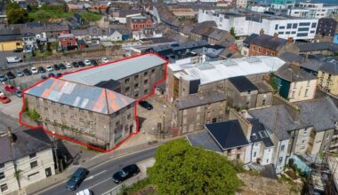 Stores and car park in the heart of Wexford town set to go under the hammer