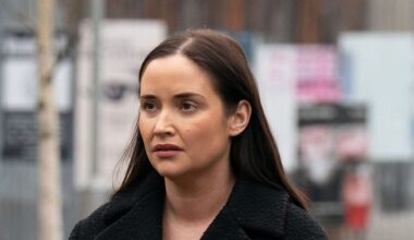 EastEnders airs surprise love declaration in mysterious Lauren and Mark story