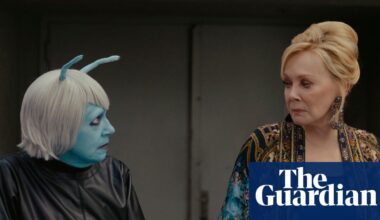 TikTok, an AI sitcom and clowns: how Hacks and The Comeback nail the humiliations of modern celebrity | Hacks