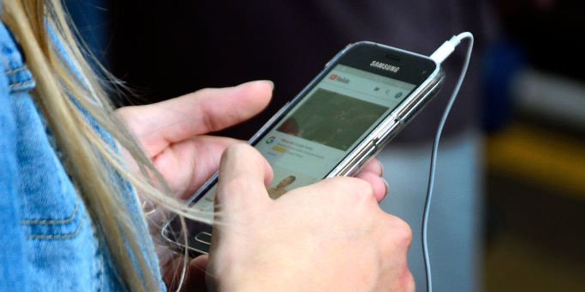 Britons to LOSE signal as rationing warning issued amid high energy costs