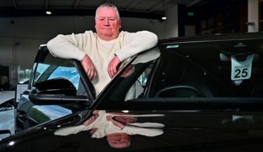 ‘You don’t want to be getting two new hips at 30’ – Carlow boss Pat Bennett on his son Stephen and what the Waterford star puts his body through