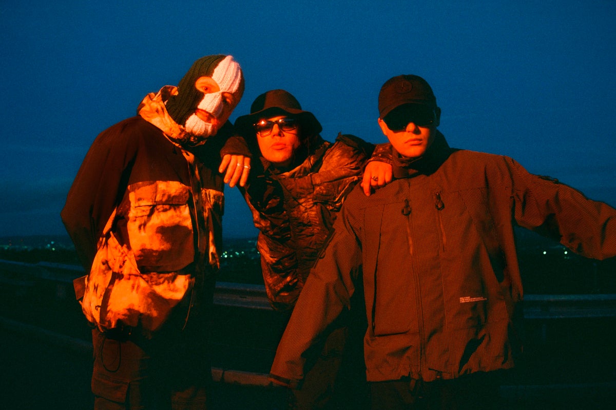 Kneecap, Fenian review – Irish rap trio save the worst for Keir Starmer on this frenetic, bluntly political album