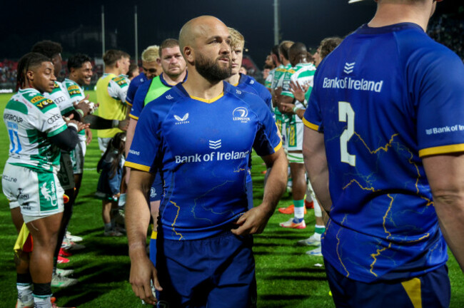 jamison-gibson-park-dejected-after-the-match