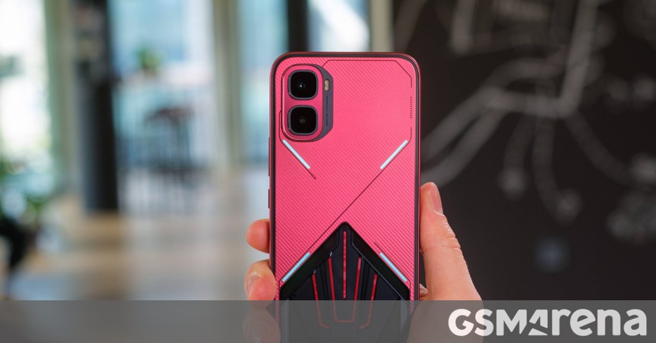 Infinix GT 50 Pro unboxing