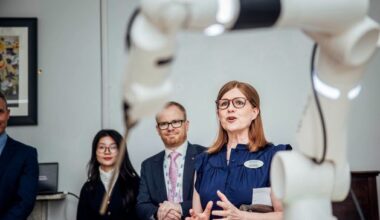 First patient at a Limerick hospital to undergo robot-assisted surgery – ‘I was home that day’