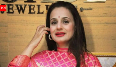 Ameesha Patel on losing Aamir Khan’s Lagaan, working with Shiney Ahuja, addresses claims of Akshay Kumar using a teleprompter | Hindi Movie News
