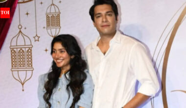 Sai Pallavi gives emotional speech at 'Ek Din ki Mehfil' event with Aamir Khan and Junaid Khan; apologises for poor Hindi grammar - WATCH﻿ |