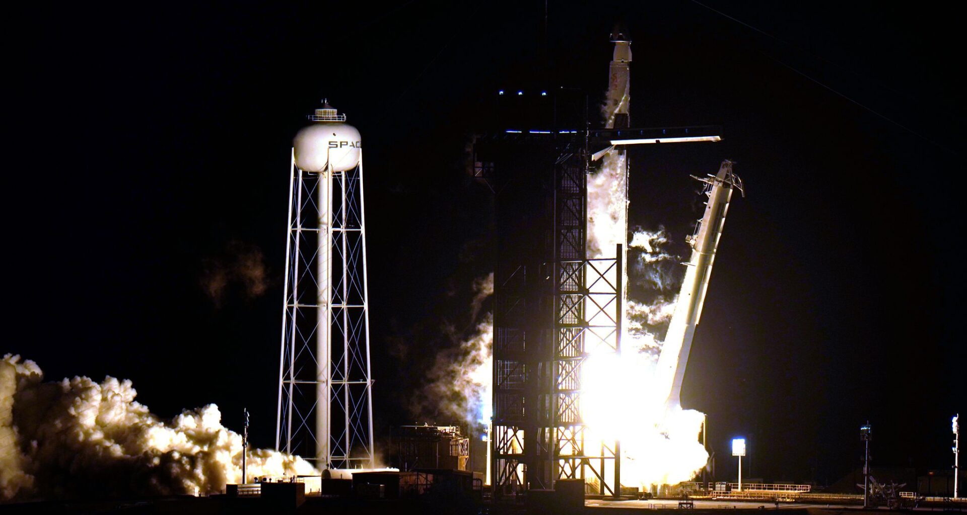 Elon Musk gets an apology from California regulators as a SpaceX lawsuit is settled
