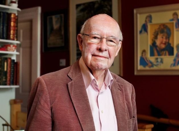 Gordon Snell: Author and husband of Maeve Binchy, dies aged 93