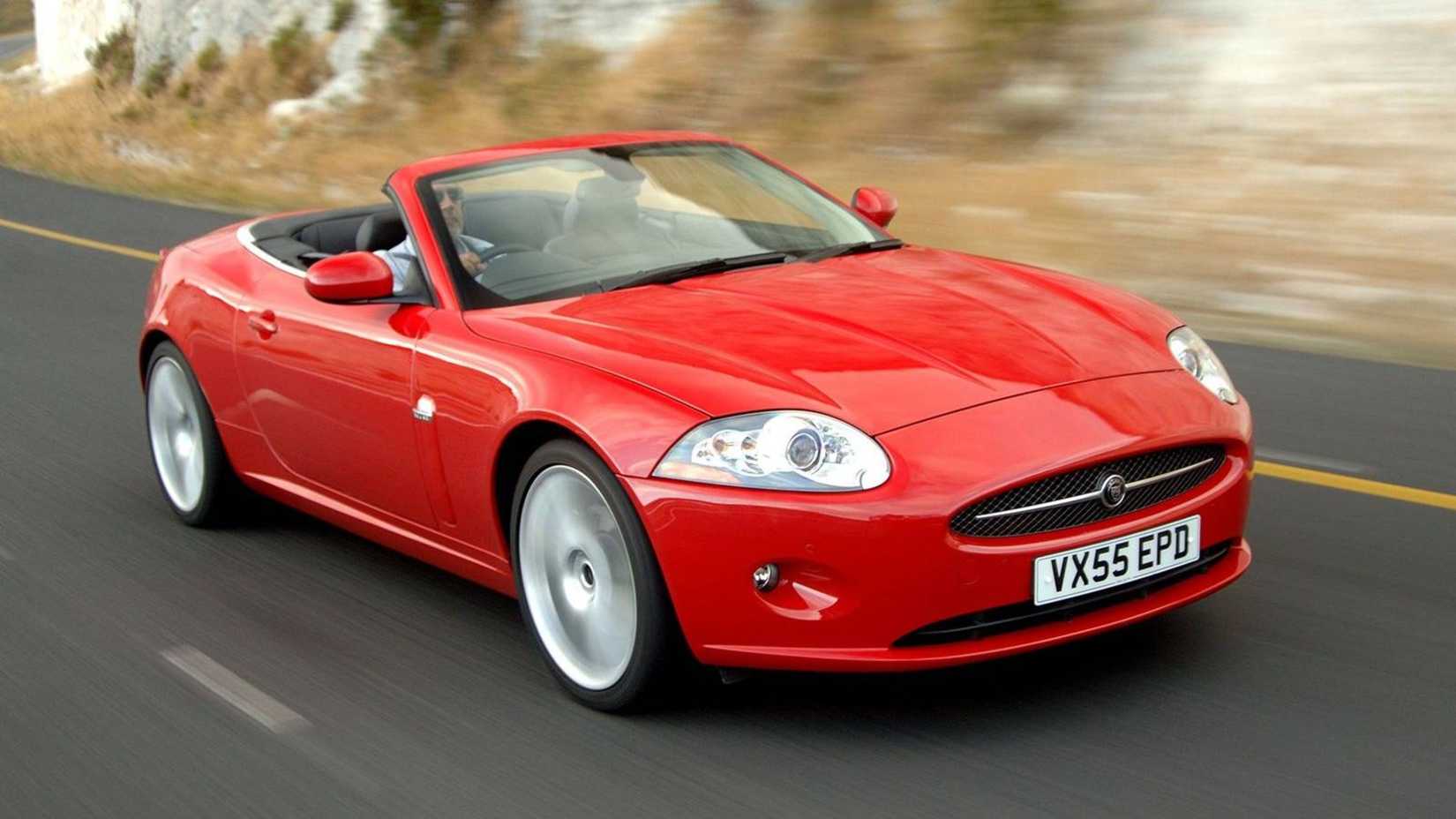 2007 - 2009 Jaguar XK Cabriolet front, three-quarter