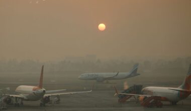 India caps monthly jet fuel price hikes for domestic flights at 25%