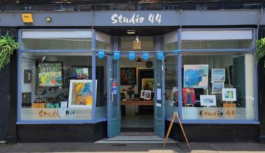 Ayr artist George Lockhart's new Largs exhibition at 86