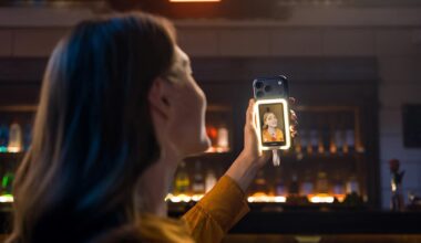 Insta360 releases USB-C selfie screen it's calling Snap