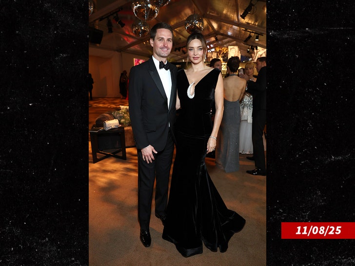 miranda-kerr-evan-spiegel-sub-getty-1