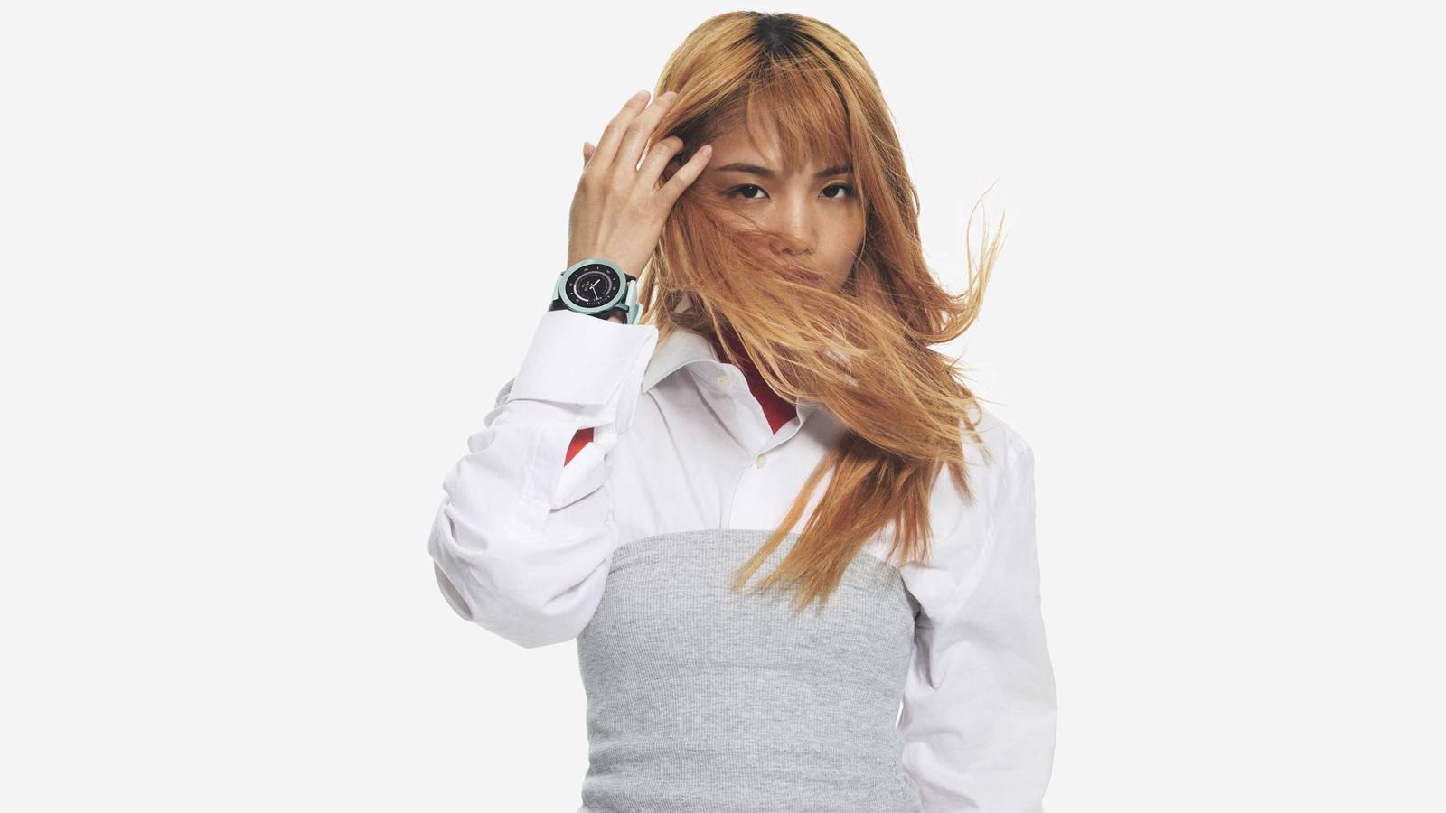 Massive 55% discount drops this stylish smartwatch that works with both Android and iOS to just $45