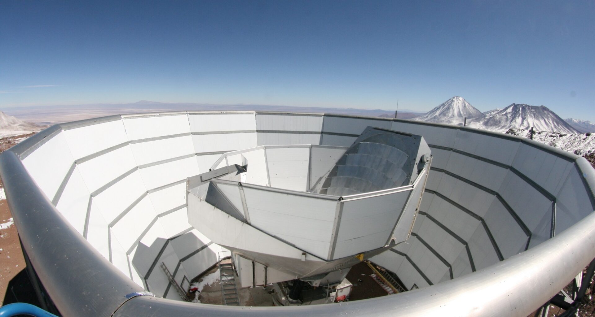 Newton’s law describes gravity on cosmological scales, galaxy clusters reveal – Physics World