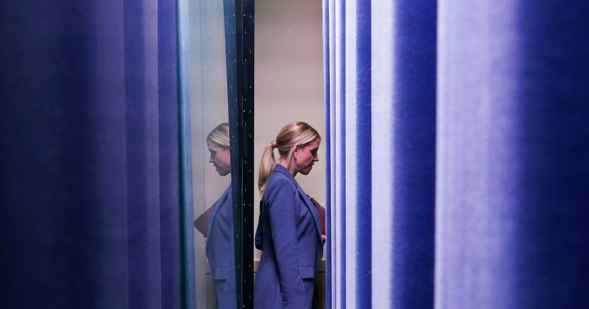 Pam Bondi’s portrait already taken down at Justice Department
