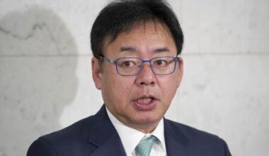 Japan Health Chief Calls for Measles Vaccination