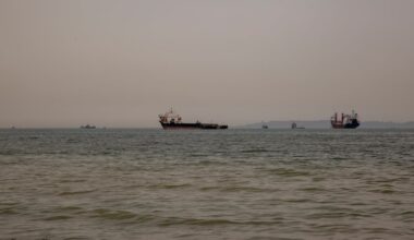 Iran seizes ships in Strait of Hormuz ahead of possible new peace talks – The Irish Times