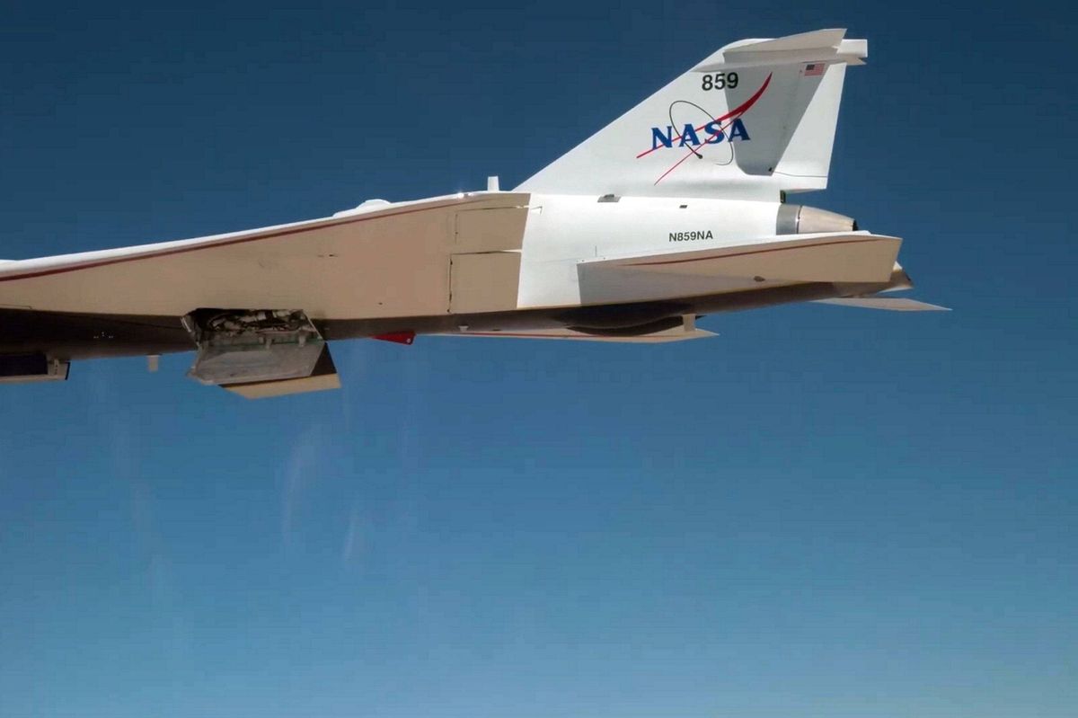 The experimental craft took off from its home base at NASA's California research center and completed a 90-minute flight