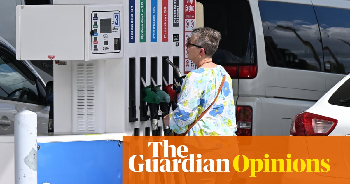In the middle of a fossil fuel crisis, it’s time to shout the clean energy message loud and clear | Zoe Daniel
