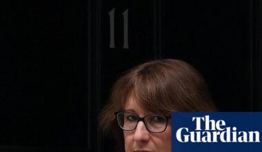 Quarter of a million people could lose job by middle of 2027 as UK ‘flirts with recession’, analysis says | Economic growth (GDP)