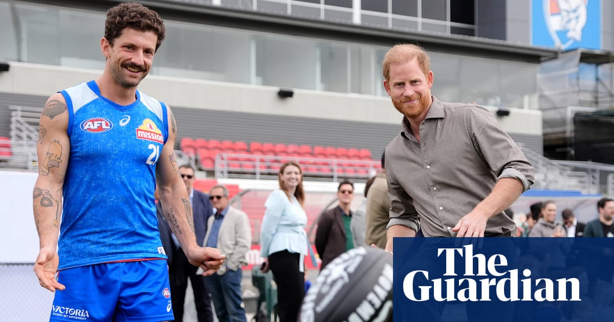 ‘Meeting of two worlds’ as Prince Harry joins Wiggles and Australian football stars to put men’s mental health in spotlight | Prince Harry