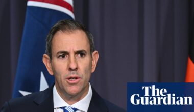 Chalmers says small business ‘paying the price’ for Middle East conflict as he unveils support measures | Jim Chalmers