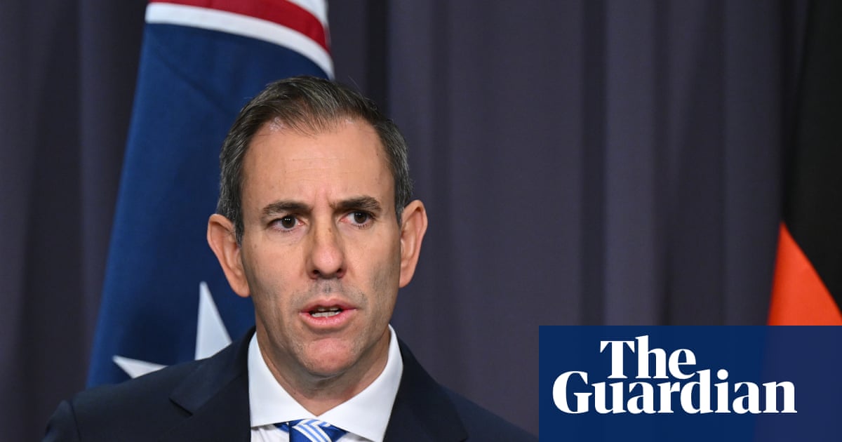 Chalmers says small business ‘paying the price’ for Middle East conflict as he unveils support measures | Jim Chalmers