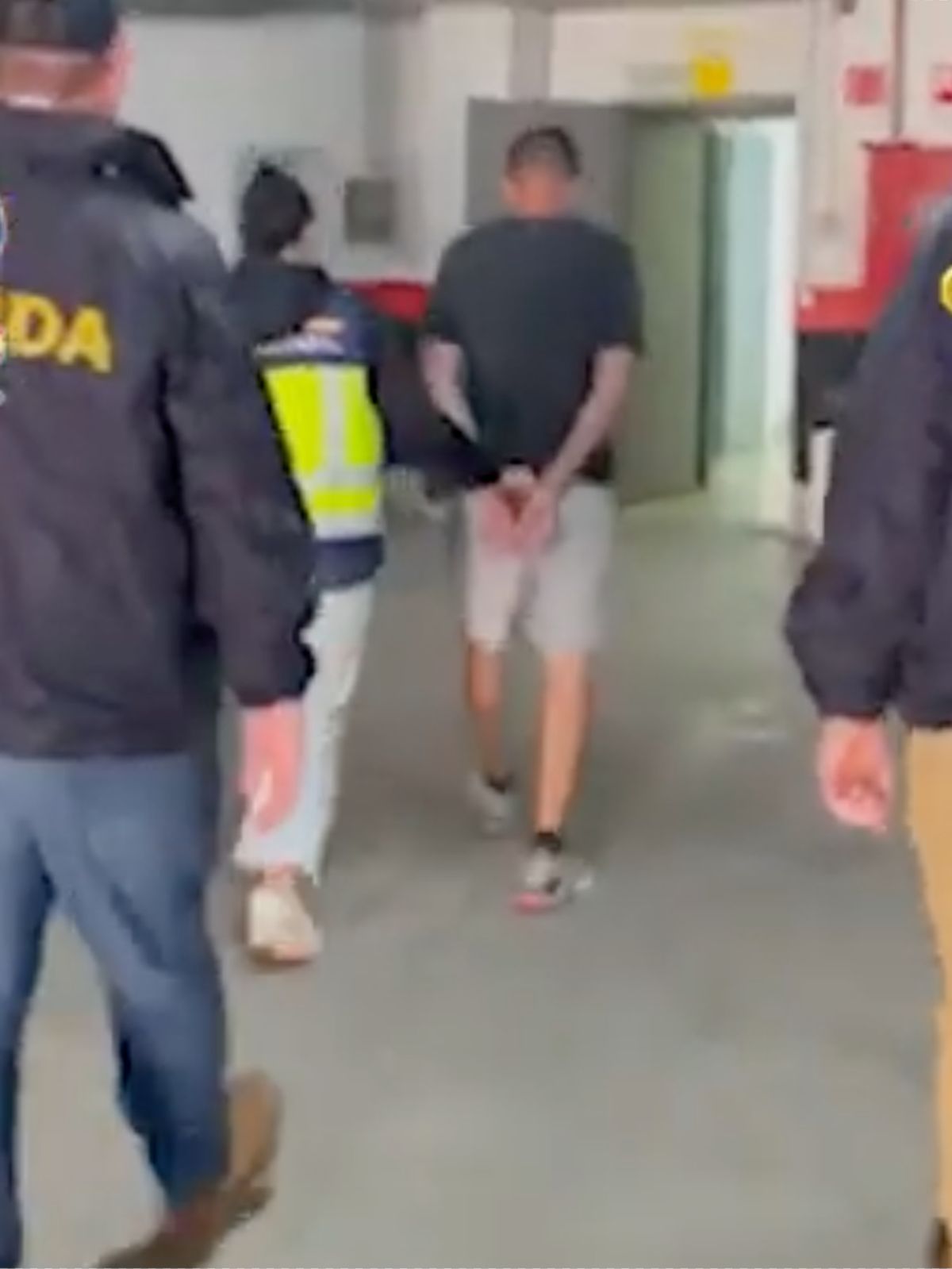 Gardai were present when the alleged Hutch leader was arrested on Lanzarote