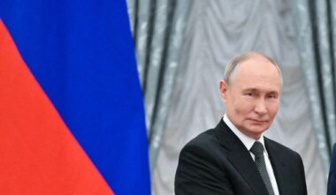 Leader of Russia's Communist Party warns country faces revolution due to faltering economy