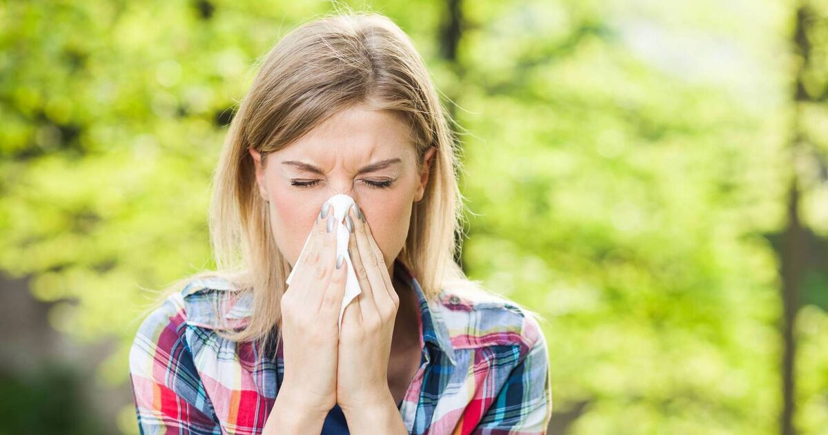 Expert advice on how to keep your hay fever under control in peak grass pollen season