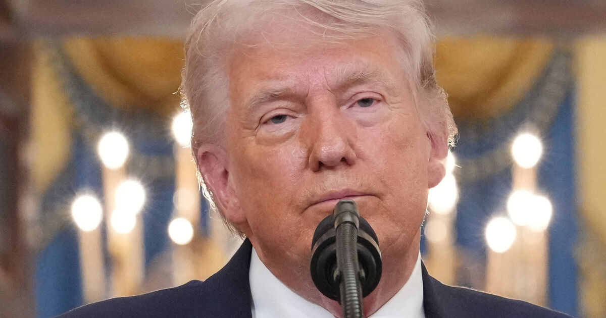 Ceasefire proposal sent to US and Iran as air strikes leave 25 dead