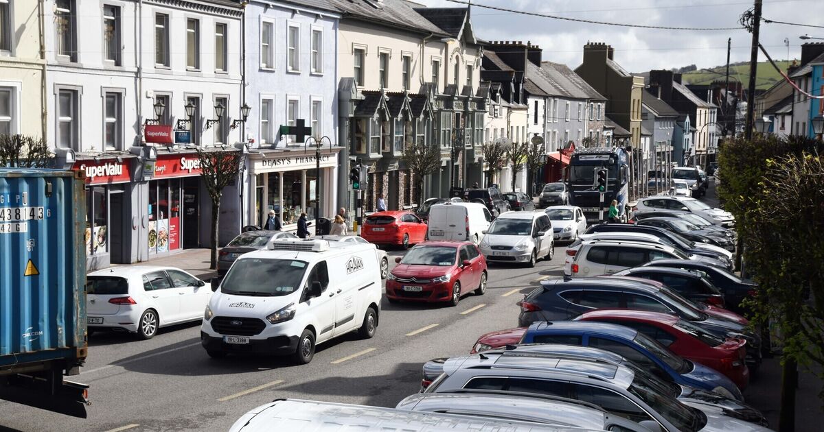 Intoxicated man arrested after falling asleep at entrance to supermarket in Co Cork