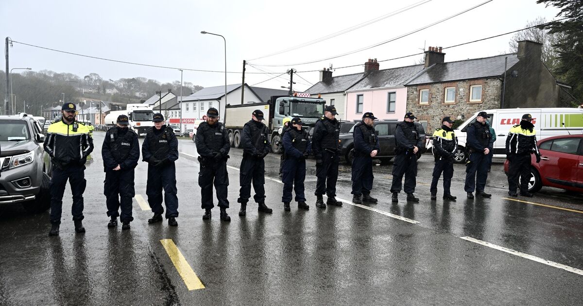 Garda boss back in Ireland to take charge of fuel protest response