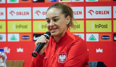 Poland boss takes swipe at Ireland over pitch-width tactic