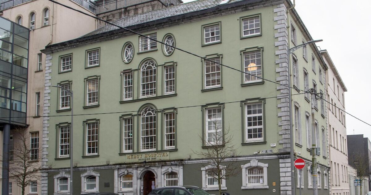 Jail for Corkman who punched 88-year-old man to death in ward in Mercy Hospital