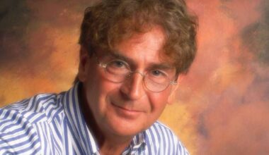 Jimmy MacCarthy announces first live gigs in over a decade in intimate Cork venue